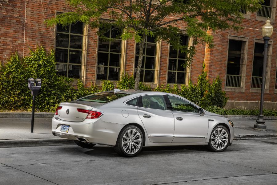  Buick LaCrosse 2016 года  (NA) (фото 23 из 36)
